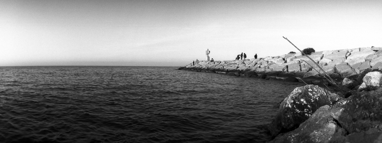 Zenit Horizon S3 Pro | Kodak 100TMX [exp. 07/2011]