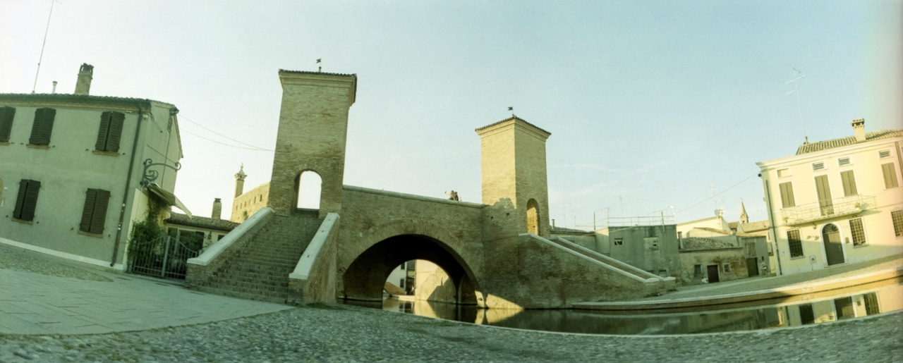 Zenit Horizon S3 Pro | Fujifilm Fujichrome Provia 100 X-Pro [exp. 05/2003]