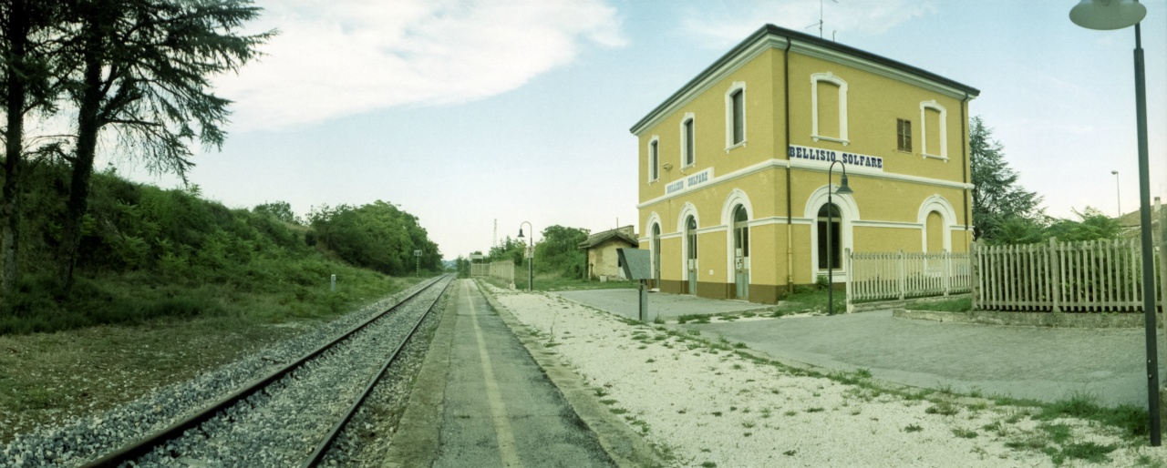 Zenit Horizon S3 Pro | Fujifilm Fujichrome Provia 100 X-Pro [exp. 05/2003]